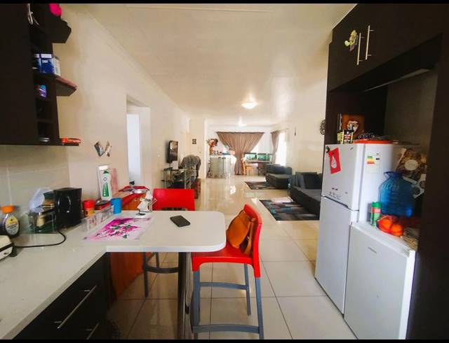 3 BEDROOM HOUSE FOR SALE IN PARKRAND